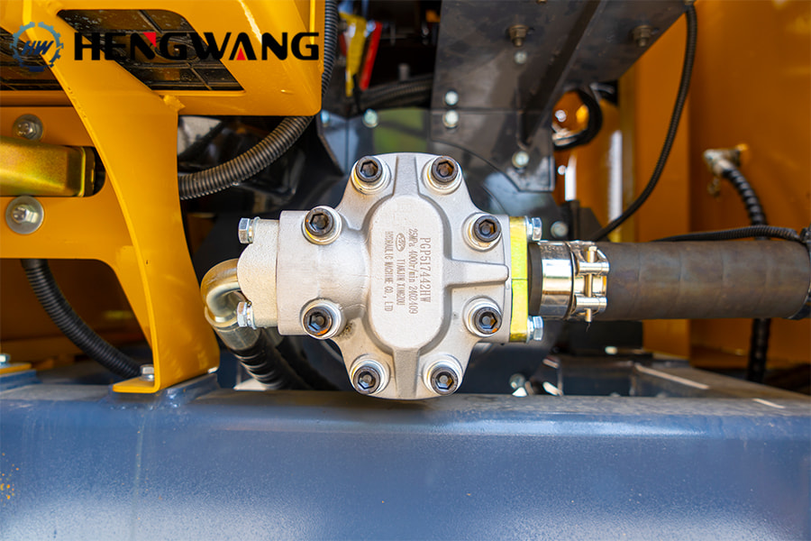 HWL600R Solar Pile Driver - Image 11