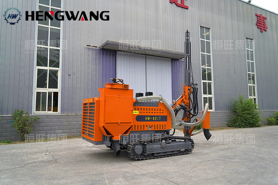 HW421T Integrated DTH Surface Drill Rig - Image 10